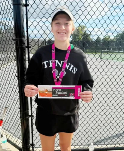 SE's Palmer earns state tennis spot